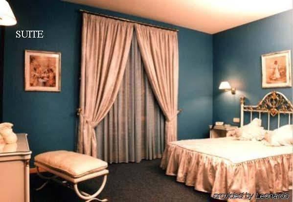 Hotel Zodiaco Bailén Eksteriør bilde